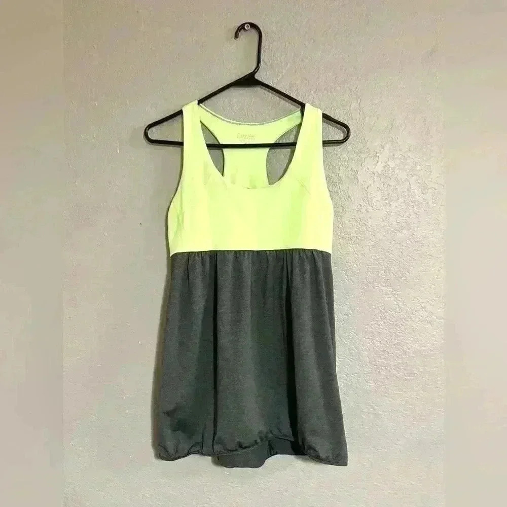 Calvin Klein Performance Workout Top Size Medium
